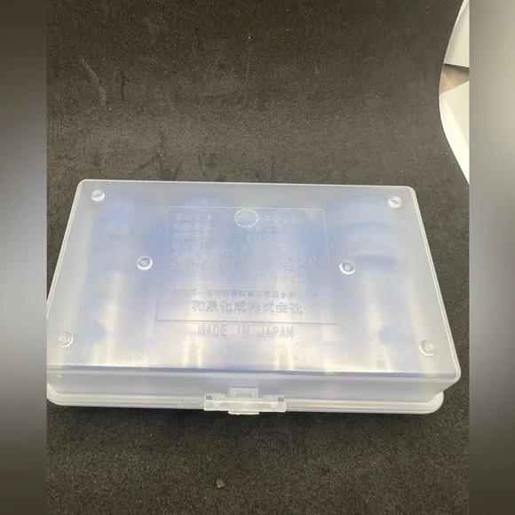 Clear Coin Organizer Box - Picture 6 of 11